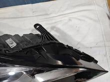 Laden Sie das Bild in den Galerie-Viewer, Frontscheinwerfer Opel Astra K 39111150 Rechts Scheinwerfer Headlight SCH9939890549ef