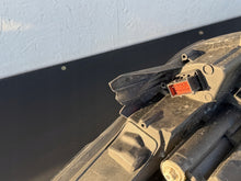 Laden Sie das Bild in den Galerie-Viewer, Frontscheinwerfer Opel Corsa E 13381344 Rechts Scheinwerfer Headlight SCH1793820077pi