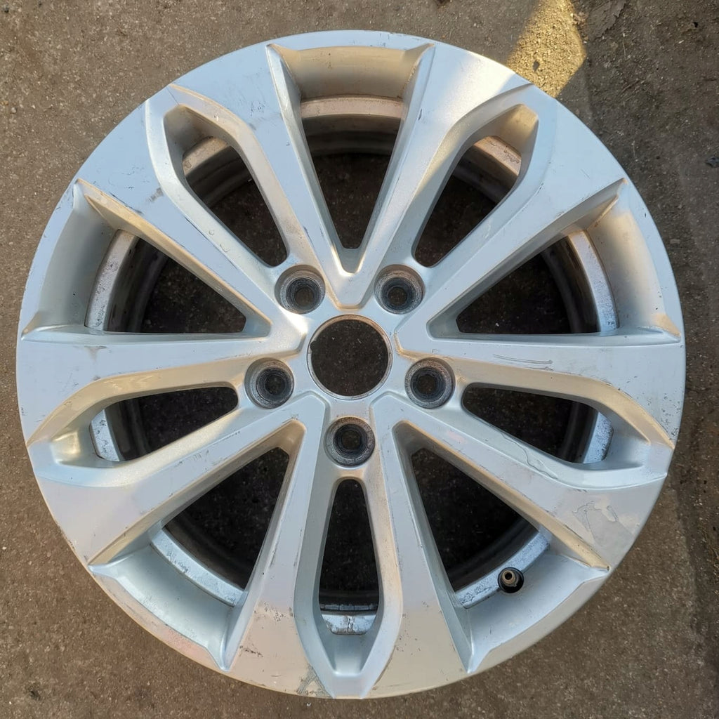 1x Alufelge 16 Zoll 6.5" 5x114.3 44ET Glanz Silber 403004651R Renault Megane FEL3931767437rx