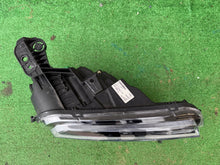 Laden Sie das Bild in den Galerie-Viewer, Frontscheinwerfer Jeep 52218715 Rechts Scheinwerfer Headlight SCH4727078846pl