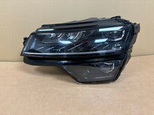 Laden Sie das Bild in den Galerie-Viewer, Frontscheinwerfer Skoda Karoq 57B941015B Links Scheinwerfer Headlight SCH5646237048pu
