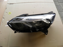 Laden Sie das Bild in den Galerie-Viewer, Frontscheinwerfer Dacia Sandero III Jogger 260605914R LED Links Headlight SCH9790689375ak