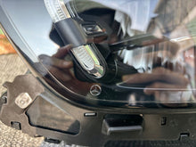 Laden Sie das Bild in den Galerie-Viewer, Frontscheinwerfer Mercedes-Benz W213 A2139066308 Links Scheinwerfer Headlight SCH6454412986cl