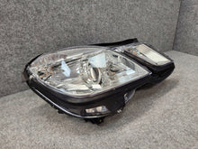 Laden Sie das Bild in den Galerie-Viewer, Frontscheinwerfer Mercedes-Benz W212 A2128202059SCZ Xenon Rechts Headlight SCH2656000499ro