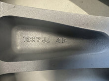 Laden Sie das Bild in den Galerie-Viewer, 1x Alufelge 18 Zoll 7.0&quot; 5x114.3 46ET Mitsubishi Rim Wheel