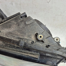 Load image into Gallery viewer, Frontscheinwerfer Skoda Octavia III 5E1941015C Ein Stück (Rechts oder Links) SCH9321514482gi