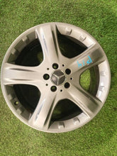 Load image into Gallery viewer, 1x Alufelge 19 Zoll 8.0&quot; 5x112 A1644011202 Mercedes-Benz W164 Rim Wheel