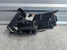 Laden Sie das Bild in den Galerie-Viewer, Frontscheinwerfer Jeep Compass Xenon Rechts Scheinwerfer Headlight SCH3384376513rl
