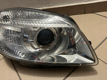 Laden Sie das Bild in den Galerie-Viewer, Frontscheinwerfer Skoda Fabia II Rechts Scheinwerfer Headlight