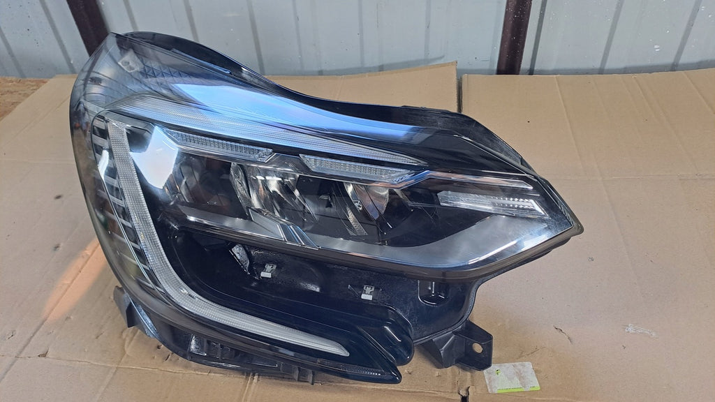 Frontscheinwerfer Renault Captur II 260104525R Full LED Rechts Headlight