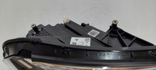 Laden Sie das Bild in den Galerie-Viewer, Frontscheinwerfer Mercedes-Benz W177 A1779065601 LED Rechts Headlight SCH8990025842pi