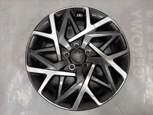 Load image into Gallery viewer, 1x Alufelge 18 Zoll 7.5" 5x114.3 50ET 52910-CM300 Hyundai Kona Rim Wheel FEL2594666323ky