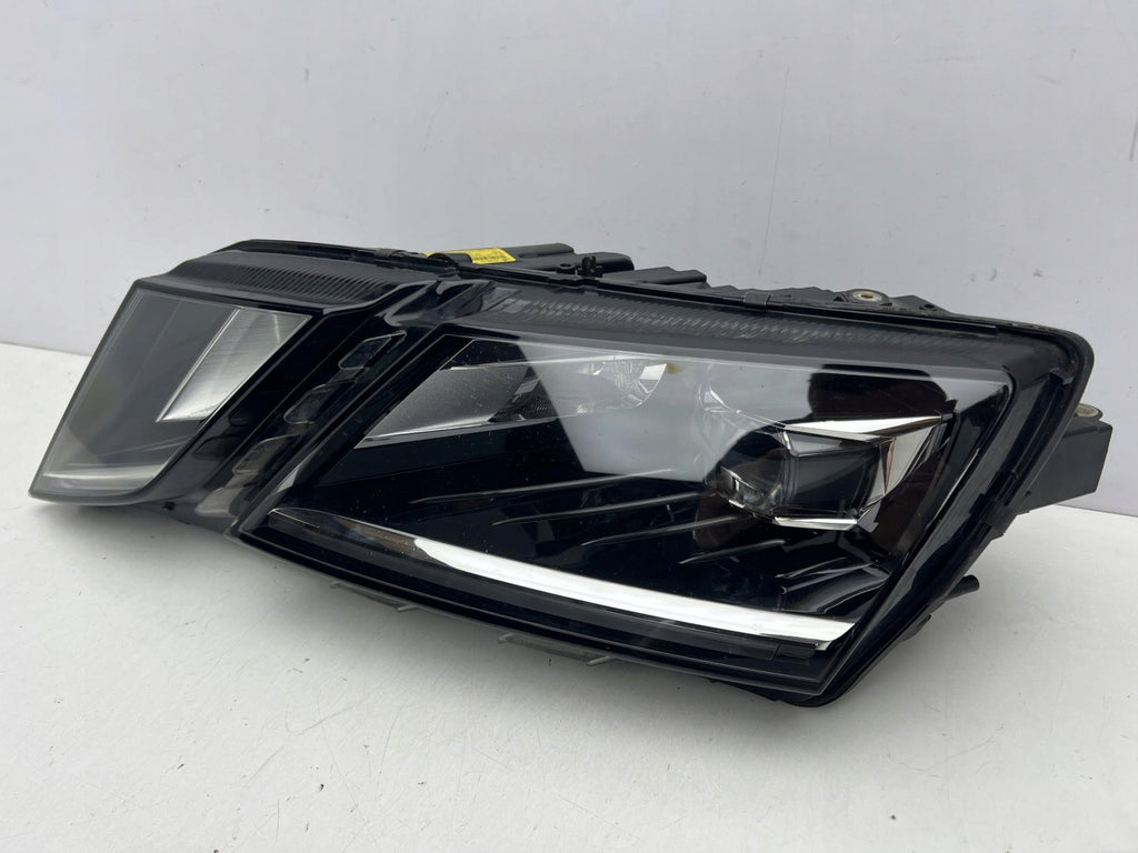 Frontscheinwerfer Skoda Octavia III 2G7945093 LED Links Scheinwerfer Headlight SCH6677758500es