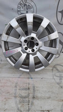 Laden Sie das Bild in den Galerie-Viewer, 1x Alufelge 19 Zoll 7.5&quot; 5x112 47ET Mercedes-Benz W204 Rim Wheel