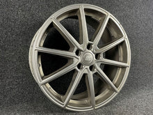 Laden Sie das Bild in den Galerie-Viewer, 1x Alufelge 19 Zoll 8.0&quot; 5x112 52203 Rim Wheel