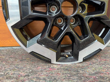 Load image into Gallery viewer, 1x Alufelge 18 Zoll 7.0" 6x114.3 45ET Glanz Schwarz 5JU3CWA58 Nissan Navara FEL6950963481tp