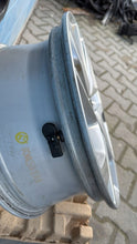 Laden Sie das Bild in den Galerie-Viewer, 1x Alufelge 19 Zoll 6.5" 4x114.3 Hyundai Tucson Rim Wheel FEL8913208121hc