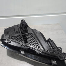 Laden Sie das Bild in den Galerie-Viewer, Frontscheinwerfer Skoda Superb 3V1941015E Links Scheinwerfer Headlight SCH2718884550pt