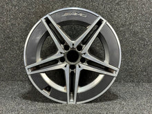 Load image into Gallery viewer, 1x Alufelge 18 Zoll 8.5" 5x112 52ET A2064011800 Mercedes-Benz W206 Rim Wheel FEL5596727386sn