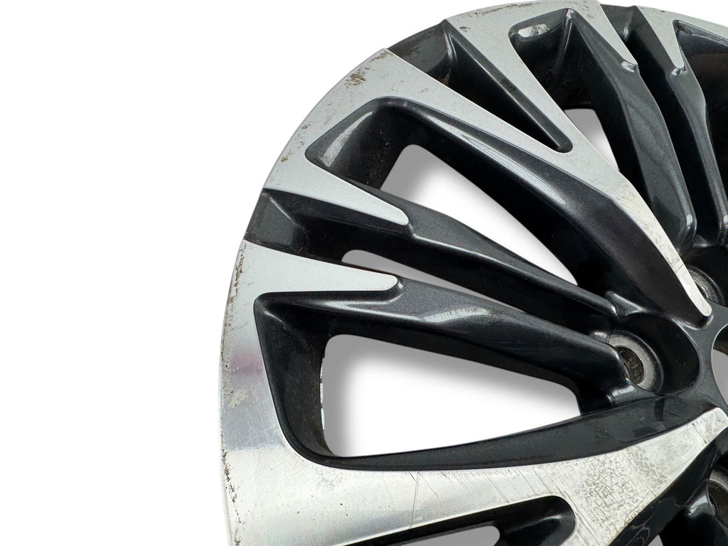 1x Alufelge 18 Zoll 426110DK90 Toyota Yaris Cross Rim Wheel