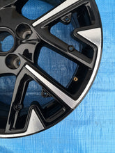Laden Sie das Bild in den Galerie-Viewer, 1x Alufelge 17 Zoll 7.0&quot; 4x108 32ET 9833892680 Opel Corsa F Rim Wheel