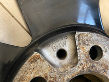 Laden Sie das Bild in den Galerie-Viewer, 1x Alufelge 19 Zoll 5.0&quot; 5x112 6856895 BMW I3 Rim Wheel