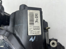 Laden Sie das Bild in den Galerie-Viewer, Frontscheinwerfer Toyota Auris 81110-02K30 LED Rechts Scheinwerfer Headlight