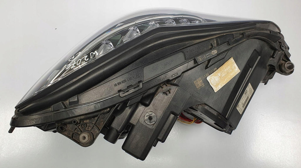 Frontscheinwerfer Mercedes-Benz A2079063900 A2078260991 LED Rechts oder Links SCH2567127420sp