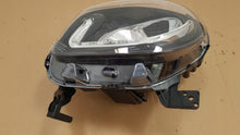 Load image into Gallery viewer, Frontscheinwerfer Mercedes-Benz A4539066401 260607985R Links Headlight SCH9461281132wt