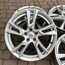 4x Alufelge 18 Zoll 7.5