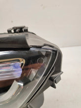 Laden Sie das Bild in den Galerie-Viewer, Frontscheinwerfer Mercedes-Benz W247 A2479063605KZ LED Rechts Headlight