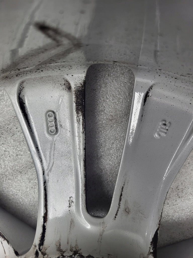 1x Alufelge 17 Zoll 7.0" 5x112 56ET Glanz Silber 8P0601025CC Audi A3 Rim Wheel FEL5794053573el