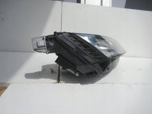 Laden Sie das Bild in den Galerie-Viewer, Frontscheinwerfer Skoda Octavia 5E4941016B LED Rechts Scheinwerfer Headlight SCH8553031418qs