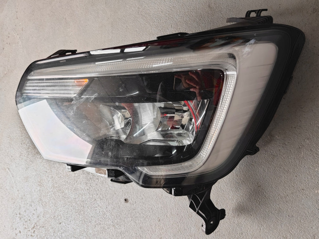 Frontscheinwerfer Renault Master Links Scheinwerfer Headlight SCH9741526174xv