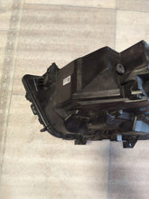 Laden Sie das Bild in den Galerie-Viewer, Frontscheinwerfer Opel Astra L 9851881180 LED Rechts Scheinwerfer Headlight SCH9426241724hp