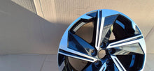 Load image into Gallery viewer, 1x Alufelge 18 Zoll 7.0" 5x114.3 38ET 4250G472 Mitsubishi Eclipse Cross I FEL3203125483nb