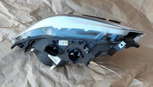 Laden Sie das Bild in den Galerie-Viewer, Frontscheinwerfer BMW 2 F22 F23 90037590 7304465 LED Links Headlight SCH2137121110dj