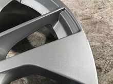 Laden Sie das Bild in den Galerie-Viewer, 1x Alufelge 18 Zoll 7.0" 5x112 45ET 81A601025E Audi Q2 Rim Wheel FEL9285564972dp