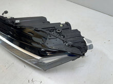 Laden Sie das Bild in den Galerie-Viewer, Frontscheinwerfer Skoda Superb 3P1941015AA LED Links Scheinwerfer Headlight SCH2328548768yy