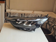 Laden Sie das Bild in den Galerie-Viewer, Frontscheinwerfer Ford Transit Custom 31-13E015-CB Links Scheinwerfer Headlight SCH9129663755ll