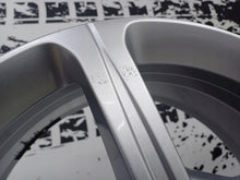 Laden Sie das Bild in den Galerie-Viewer, 4x Alufelge 17 Zoll 6.5" 5x112 44ET 87169090 Mercedes-Benz Golf VIII Caddy V FEL4402918593sc