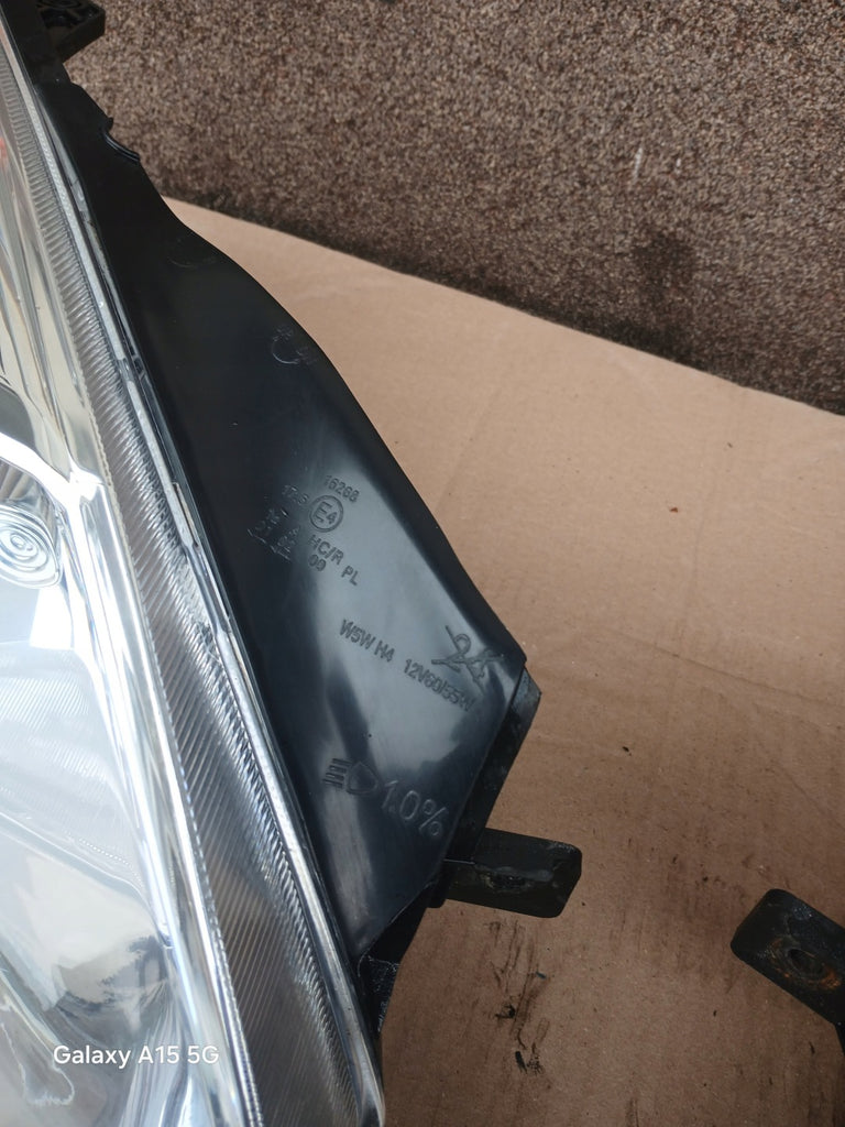 Frontscheinwerfer Hyundai Accent III Mc 05-10KOD 85122000 Ein Satz Headlight SCH8065243683mw
