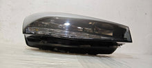 Laden Sie das Bild in den Galerie-Viewer, Frontscheinwerfer Skoda Fabia IV 6VB941016 LED Rechts Scheinwerfer Headlight SCH2080102446ob