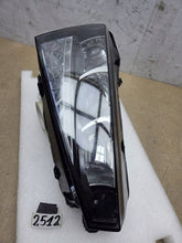 Laden Sie das Bild in den Galerie-Viewer, Frontscheinwerfer Skoda Scala 657941016 Rechts Scheinwerfer Headlight SCH8089056630oh