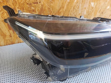 Load image into Gallery viewer, Frontscheinwerfer Toyota Yaris Cross Full LED Rechts Scheinwerfer Headlight SCH7794572208ch