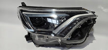 Load image into Gallery viewer, Frontscheinwerfer Toyota W3049 LED Rechts Scheinwerfer Headlight SCH2646065114cx