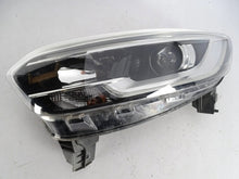 Laden Sie das Bild in den Galerie-Viewer, Frontscheinwerfer Renault Kadjar 260609857R Links Scheinwerfer Headlight