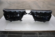 Laden Sie das Bild in den Galerie-Viewer, Frontscheinwerfer Skoda Kamiq 658941016B 658941015B LED Rechts oder Links SCH3285744960eo