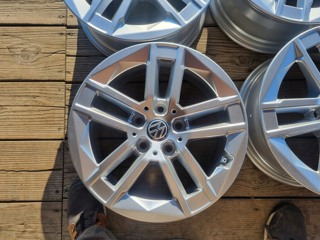 4x Alufelge 16 Zoll 7.0" 5x112 41ET 6888838 VW Golf Rim Wheel FEL2132376969mv