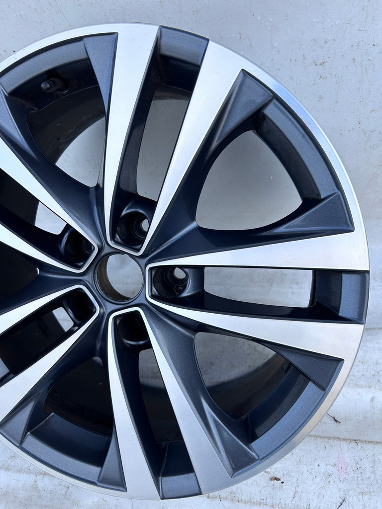 1x Alufelge 18 Zoll 7.5" 5x114.3 39ET 403006881R Mg Espace Rim Wheel